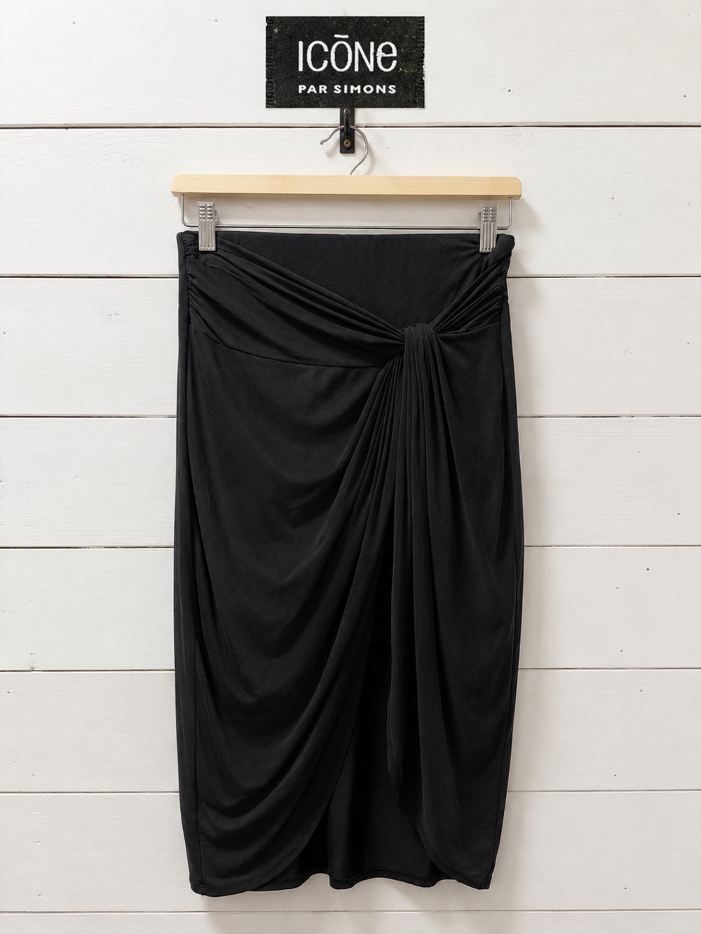 Icône par Simons Draped Knot Midi Skirt – Black – Women’s Medium